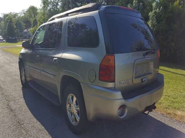 GMC Envoy XL 2003 photo 2